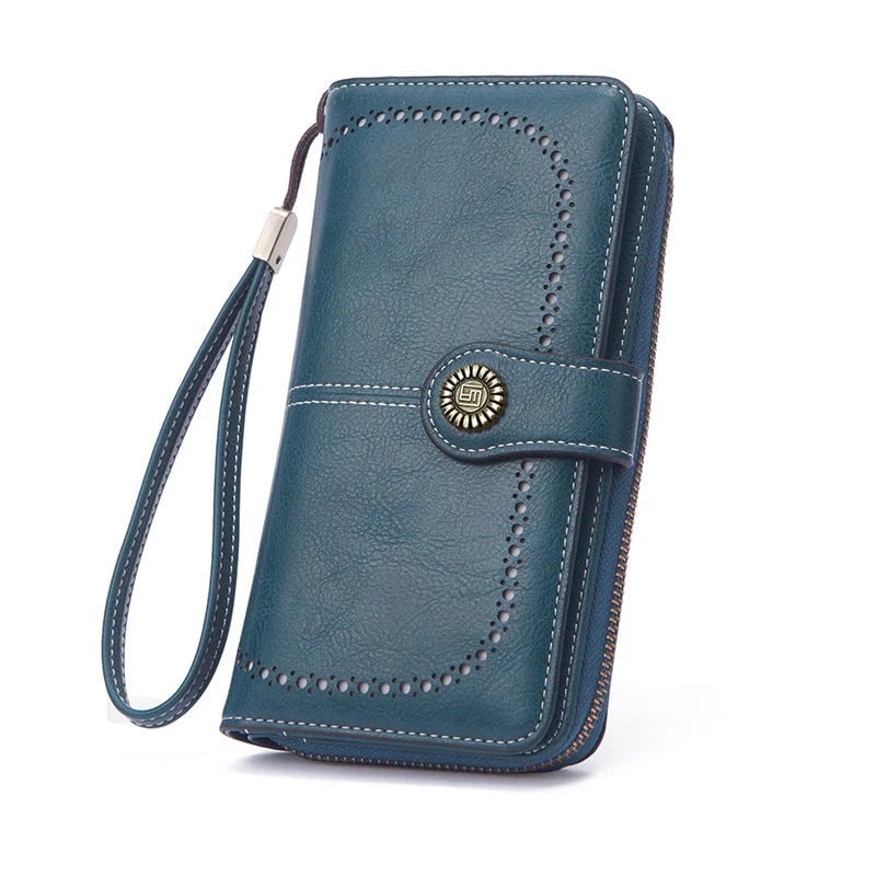The Allure Clutch Wallet - Style Meets Organization + 50% OFF
