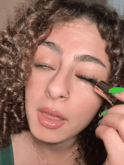 VelvetGlide Eyeliner - The Perfect Line, No Skills Needed - 50% OFF