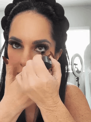 VelvetGlide Eyeliner - The Perfect Line, No Skills Needed - 50% OFF