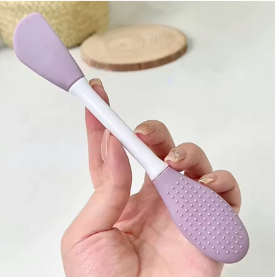 The DuoCare Silicone Face Brush - Perfect Application, Deep Clean + 1+1 FREE