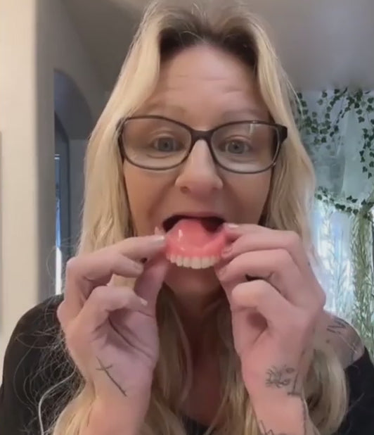 The Perfect Smile Dentures - A Confident Smile, Instantly + 50% OFF